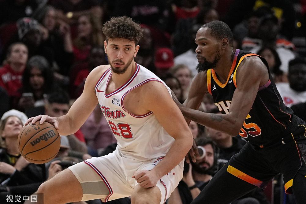 艾顿虽然在 艾顿虽然在