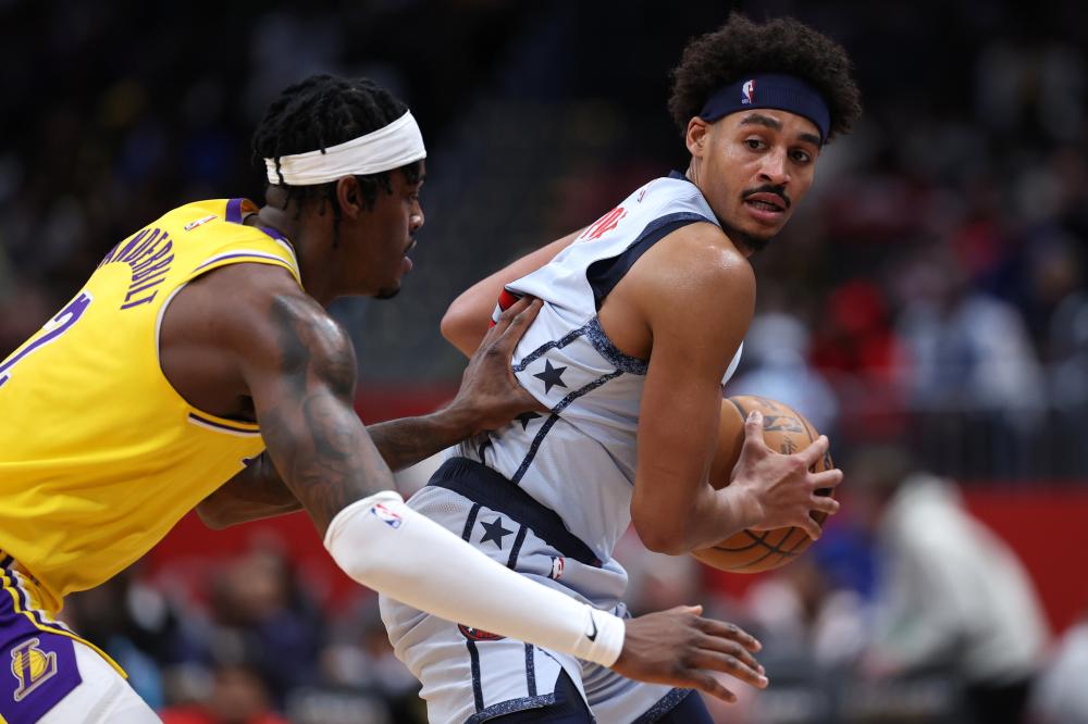 据接近俱乐 据接近俱乐